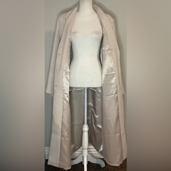 Abercrombie Women’s Suiting Topcoat Long Blazer Cream Neutral Classic Sz M NWT - Picture 10 of 13